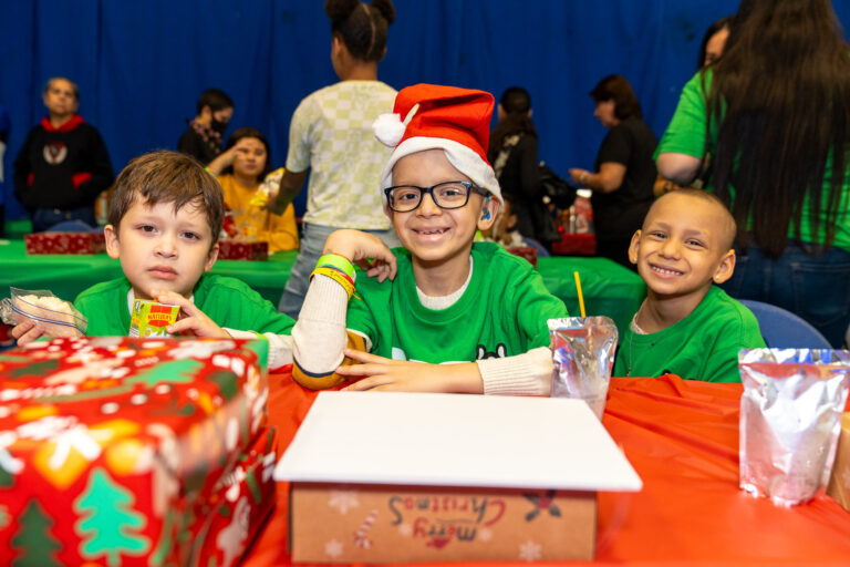 Donando Sonrisas Evento en el Miami Children’s Museum: Una celebración de Comunidad y Generosidad